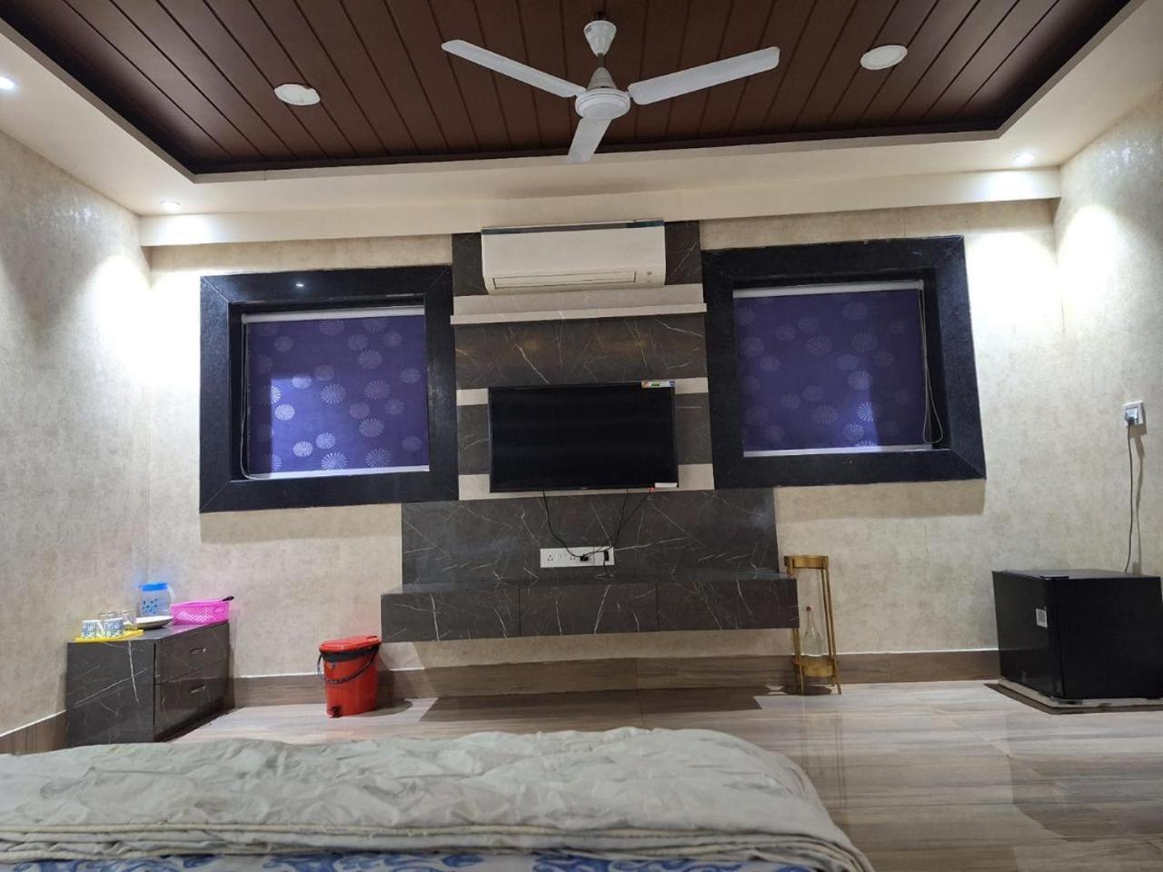 Mavenoak Dreams B&B Kolkata Phòng bức ảnh